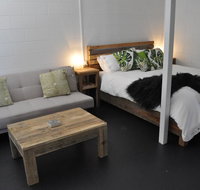 The Jungle Stays - Accommodation 4U