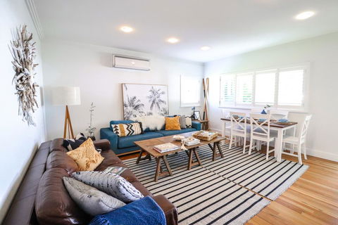 The Lakehouse In Raffetys Resort - Accommodation 4U 3