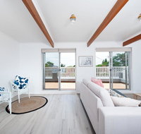 The Loft  Fingal Bay - Accommodation 4U