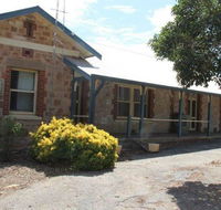 The Quarters  BDH - Accommodation 4U