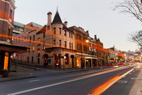 The Russell Hotel - Accommodation 4U 3