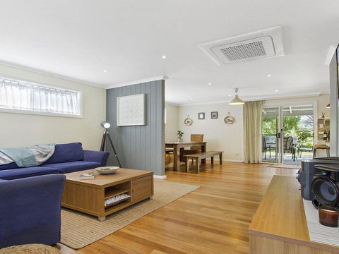 The Shabby Shell - Fresh And Inviting - Accommodation 4U 3