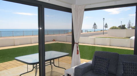 The Somerton Beach Retreat - Accommodation 4U 0