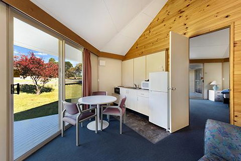 The Station Hotel - Accommodation 4U 2