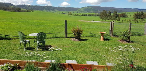 The Wattle Lodge - Accommodation 4U 2