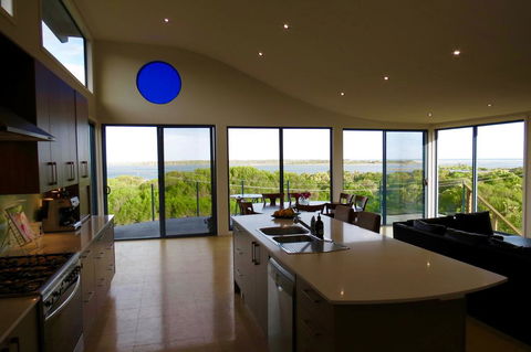 The Wave Oasis SC B&B - Accommodation 4U 2