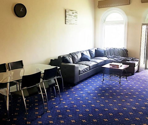 The Wharf Hotel - Accommodation 4U 1