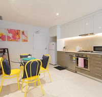 Ther-Rich Apartment - Accommodation 4U