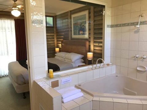 Ti-Tree Village - Accommodation 4U 1