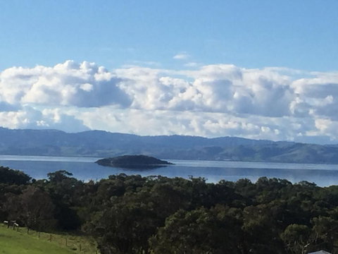 Tidal Dreaming Seaview Cottages - Accommodation 4U 3