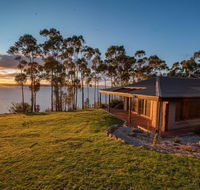 Tinderbox Cliff House - Accommodation 4U