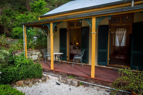 Tizzana Winery Bed And Breakfast - Accommodation 4U 3