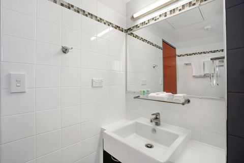 Toowong Inn & Suites - Accommodation 4U 3