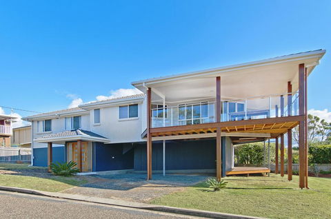 TOPVIEWS - 15Second Av BH - Accommodation 4U 0