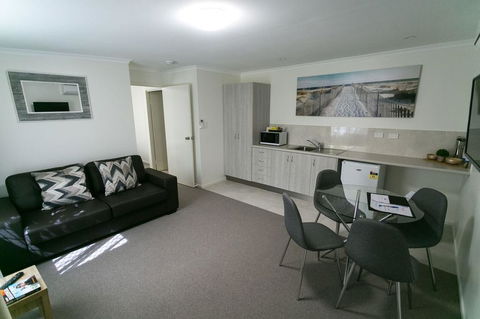 Top Spot Motel - Accommodation 4U 3