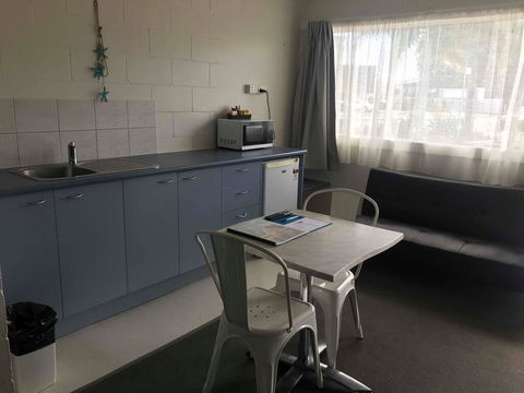 Top Spot Motel - Accommodation 4U 1