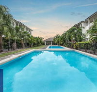 Townsville Luxury spacious Apt 3 BR-2BTH Pools - Accommodation 4U