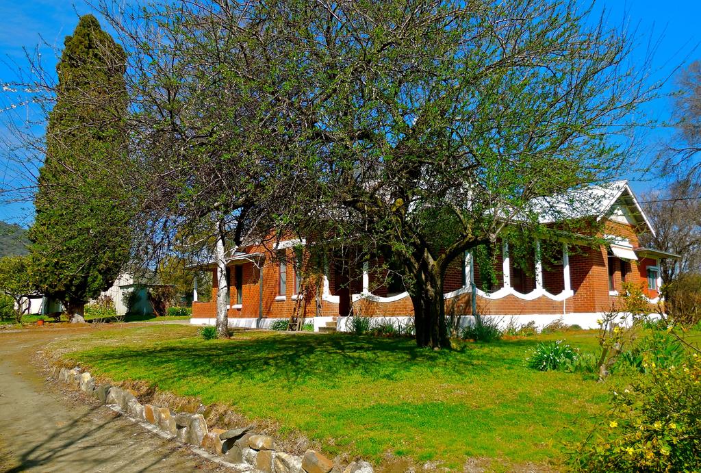 Adelong NSW Accommodation 4U