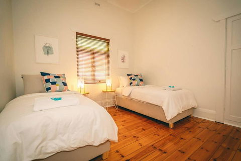 Treasure On Bagot-Free Wifi/Netflix-Close To CBD - Accommodation 4U 2