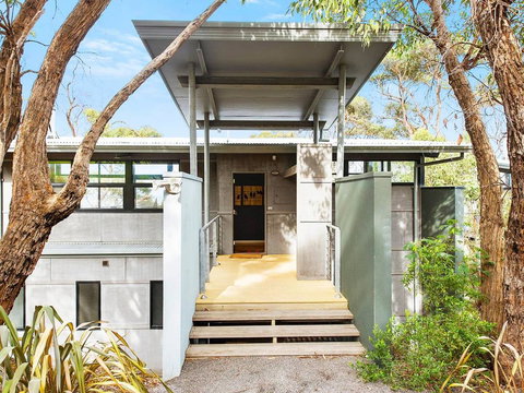 TREETOPS TERRACE 12 - A Luxury Skenes Creek Villa - Accommodation 4U 1