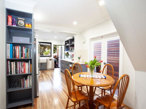 TRENDY TERRACE (H)-L'Abode - Accommodation 4U 3