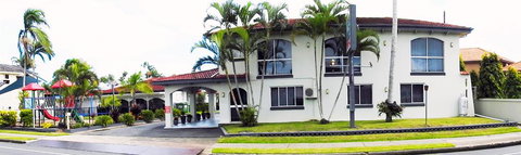 Tropic Coast Motel - Accommodation 4U 0