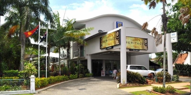 Cairns QLD Accommodation 4U