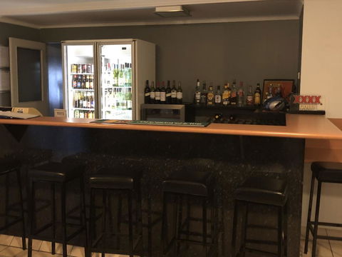 True Blue Motor Inn - Accommodation 4U 2