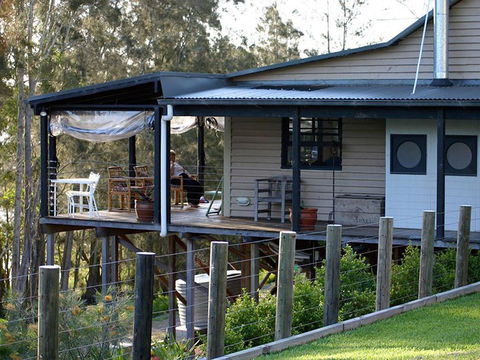 Tuppy's On The Lake - Accommodation 4U 2