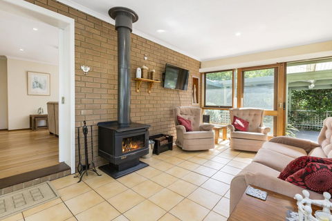 TUSCAN OASIS - RYE - Accommodation 4U 3