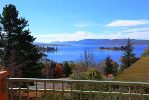 Twin Seasons 5 - Accommodation 4U 2