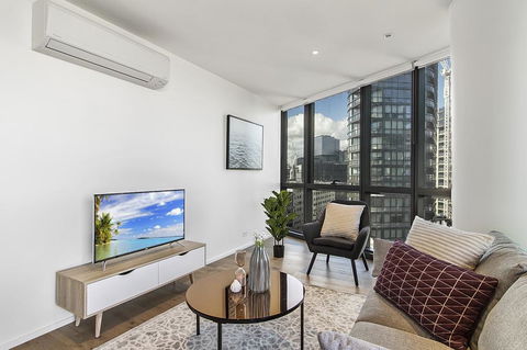 Ultra-Modern Luxury With Views At Kai Waterfront - Accommodation 4U 2