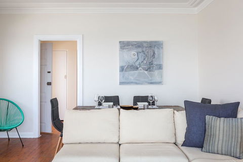 Unbelievable Clifftop Townhouse With Ocean Views - Accommodation 4U 3