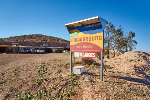 Underground Bed & Breakfast - Accommodation 4U 0