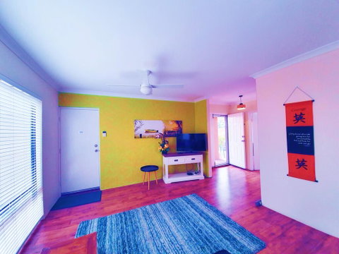 Unique Bouvard Beach House Mandurah - Accommodation 4U 0
