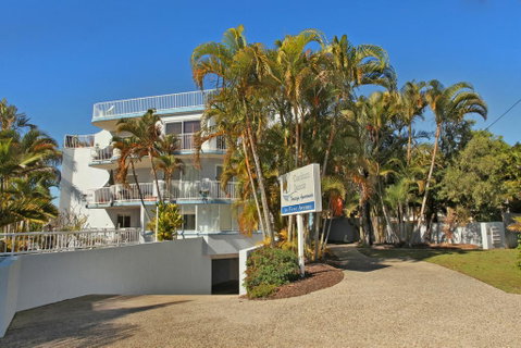 Unit 4, Coolum Sands Apartments, 34 First Avenue Coolum Beach, 400 BOND, LINEN SUPPLIED - Accommodation 4U 2