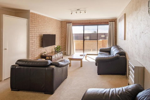 Unit 7 St Moritz - Accommodation 4U 1