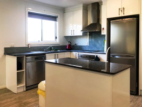 Unit 8 - Boardwalk - Accommodation 4U 1