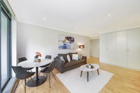 Urban Rest - Foveaux St - Accommodation 4U 1
