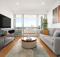 Urban Rest - One Darling Harbour - Accommodation 4U
