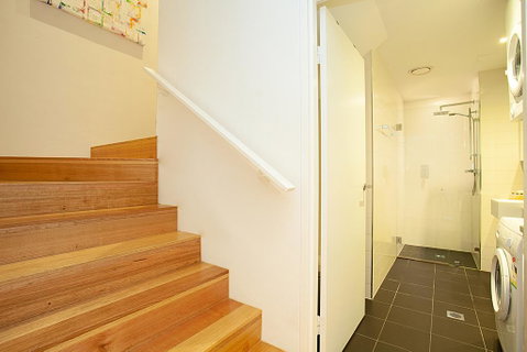 Urban Rest - Riley St - Accommodation 4U 1