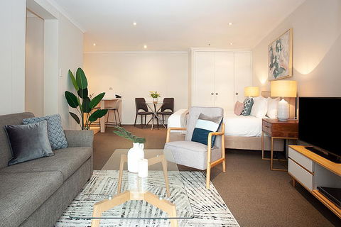 Urban Rest - York St SB - Accommodation 4U 3