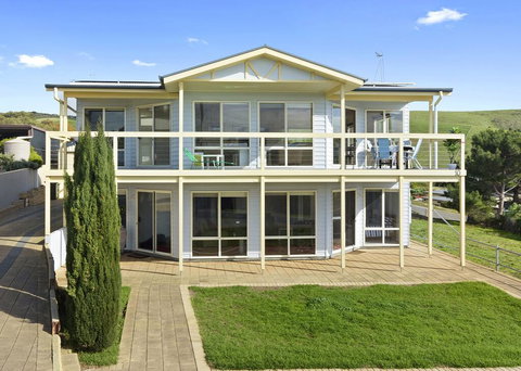 VALLEY VIEWS - 10 Valley Heights Drive - Accommodation 4U 2