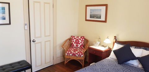 Verona Guest House - Accommodation 4U 1