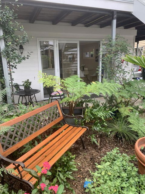 Victoria 53 - Accommodation 4U 2