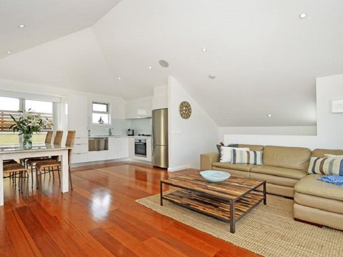 Villa By The Sea - Accommodation 4U 1
