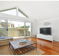 Villa by the Sea - Accommodation 4U