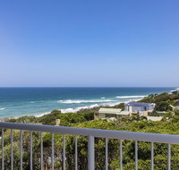 Wake up to ocean views in stylish comfort - Accommodation 4U