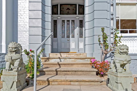 Waratah On York - Accommodation 4U 2