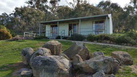 Warby Cottage - Accommodation 4U 0